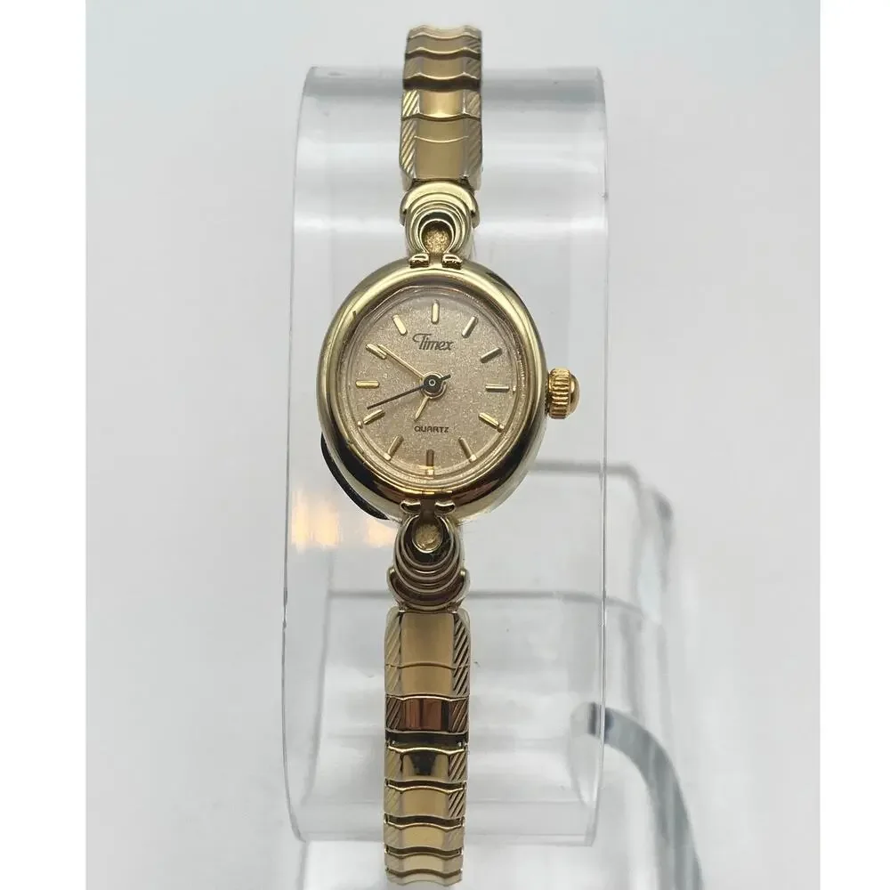 VTG Timex Women's Petite Dress Cocktail Watch 17mm - New Battery -Expansion Band